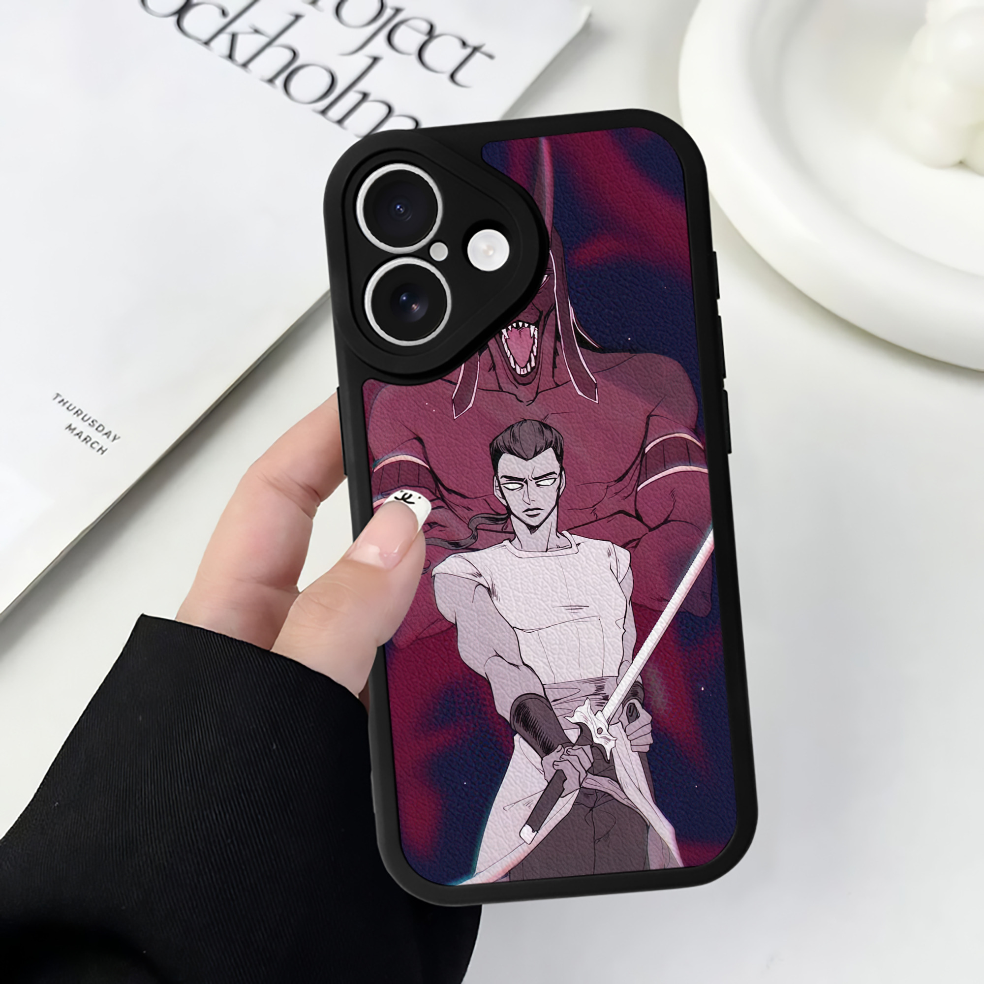 （画像用） ジョジョの奇妙な冒険 JoJo's Bizarre Adventure 【iPhone 16シリーズ対応】シリコンスマホケース（レザー調） 材質：シリコン